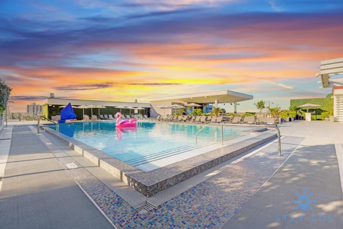 Hollywood Beach Broad-Walk - Pool - Gym & Hot Tub Eksteriør bilde